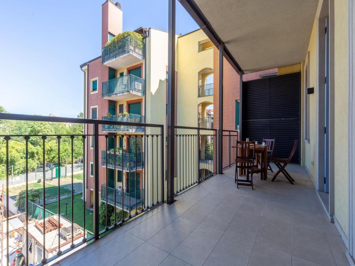 The Best Rent - Spacious Three-Bedroom Apartment With Terrace Mediolan Zewnętrze zdjęcie