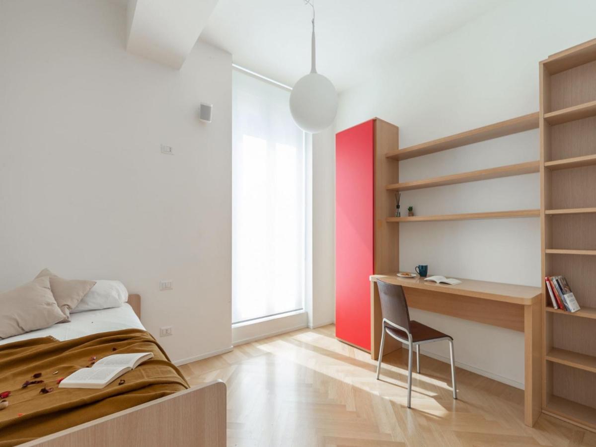 The Best Rent - Spacious Three-Bedroom Apartment With Terrace Mediolan Zewnętrze zdjęcie